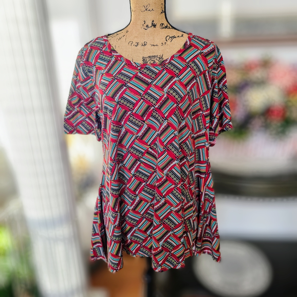 LuLaRoe Multicolor Geometric Women's Top